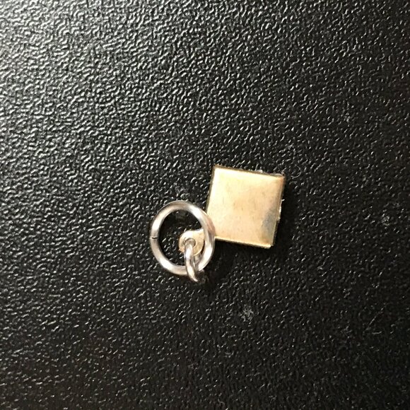 Tiny Howlite Square Pendant - Picture 3 of 3